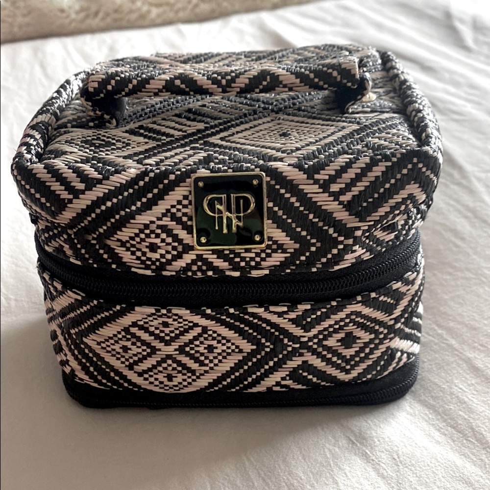 PurseN Tiara Weekender Jewelry case